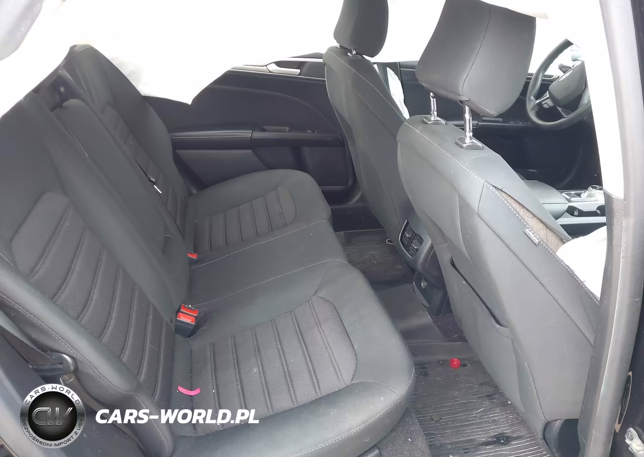 2020 Ford Fusion Se VIN:3FA6P0T90LR248131 - 8