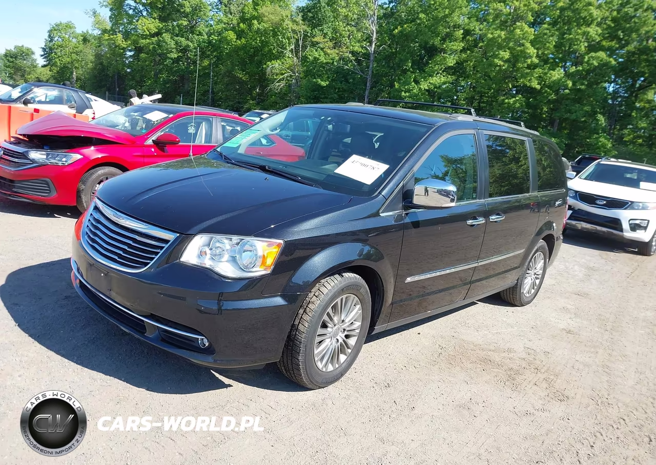 2016 Chrysler Town & Country Touring-L VIN:2C4RC1CG4GR232551 - 2