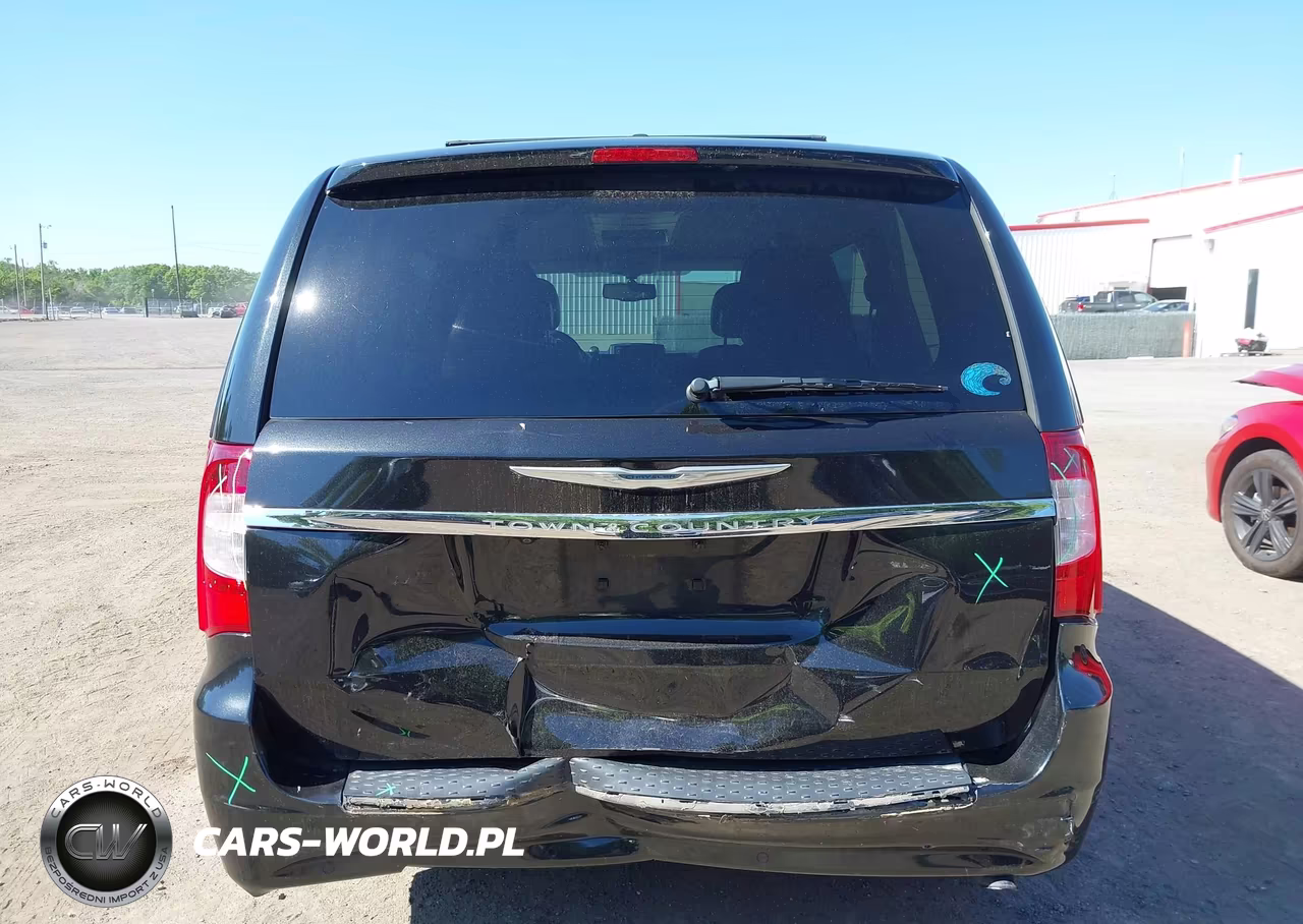 2016 Chrysler Town & Country Touring-L VIN:2C4RC1CG4GR232551 - 6