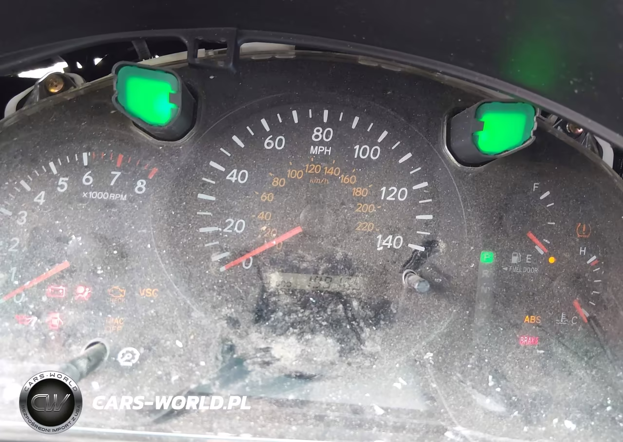 2004 Toyota Highlander VIN:JTEGD21AX40087882 - 7