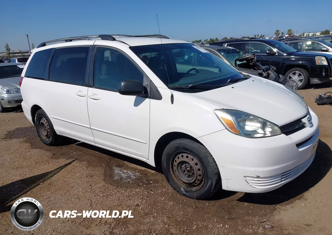 2004 Toyota Sienna Le