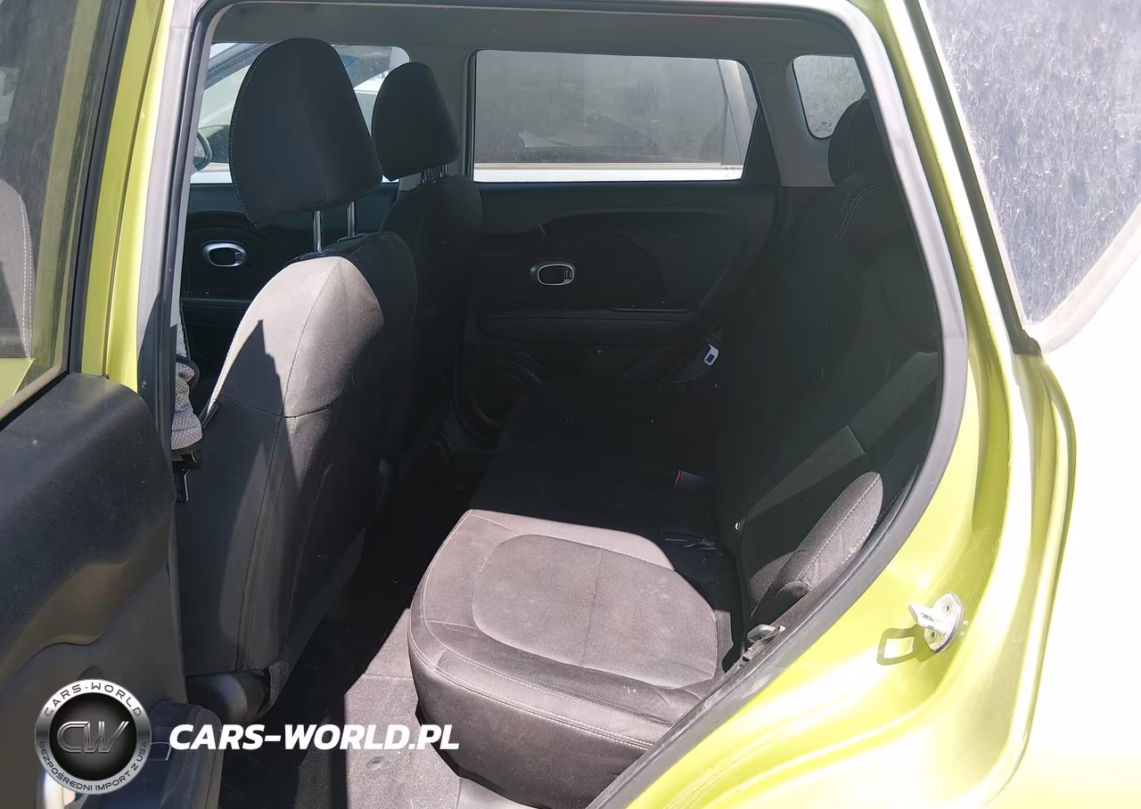 2018 Kia Soul VIN:KNDJN2A20J7903324 - 8