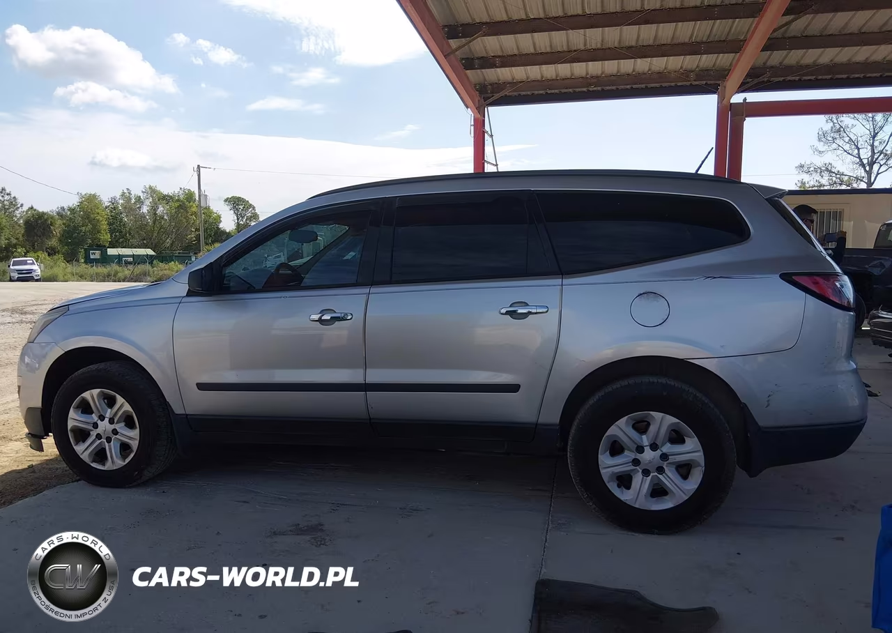 2016 Chevrolet Traverse Ls VIN:1GNKRFKD7GJ206963 - 14