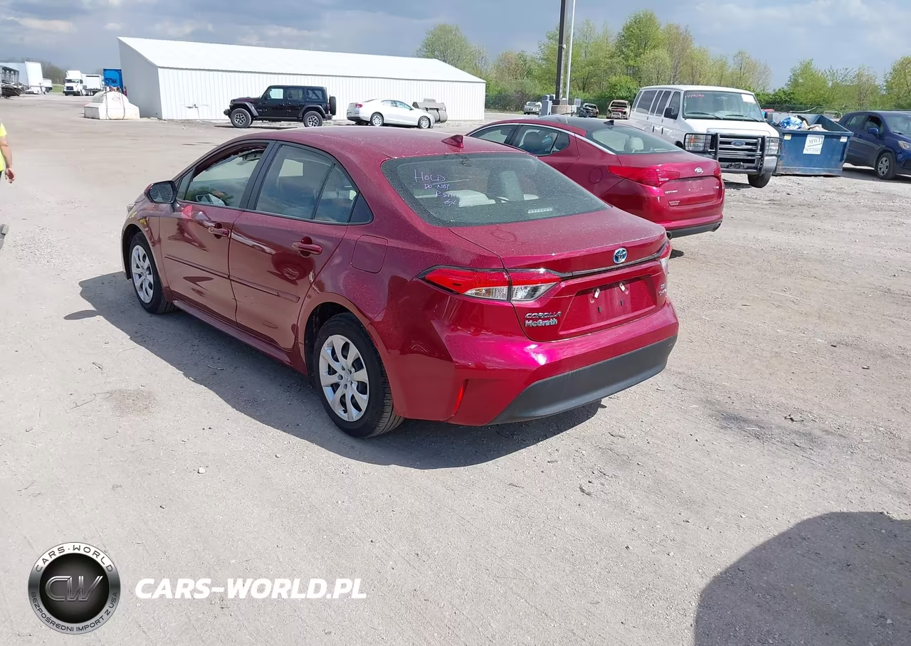 2025 Toyota Corolla Hybrid Le VIN:JTDBCMFE1S3077844 - 3