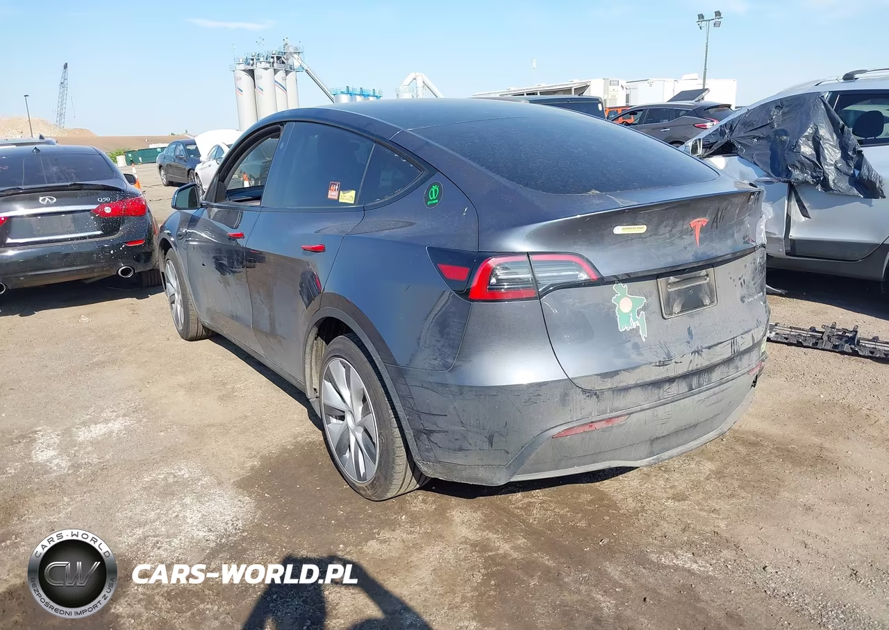 2023 Tesla Model Y Awd-Long Range Dual Motor All-Wheel Drive VIN:7SAYGDEE0PA174771 - 3