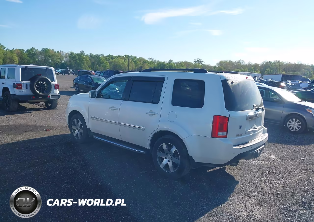 2012 Honda Pilot Touring VIN:5FNYF4H9XCB044265 - 3