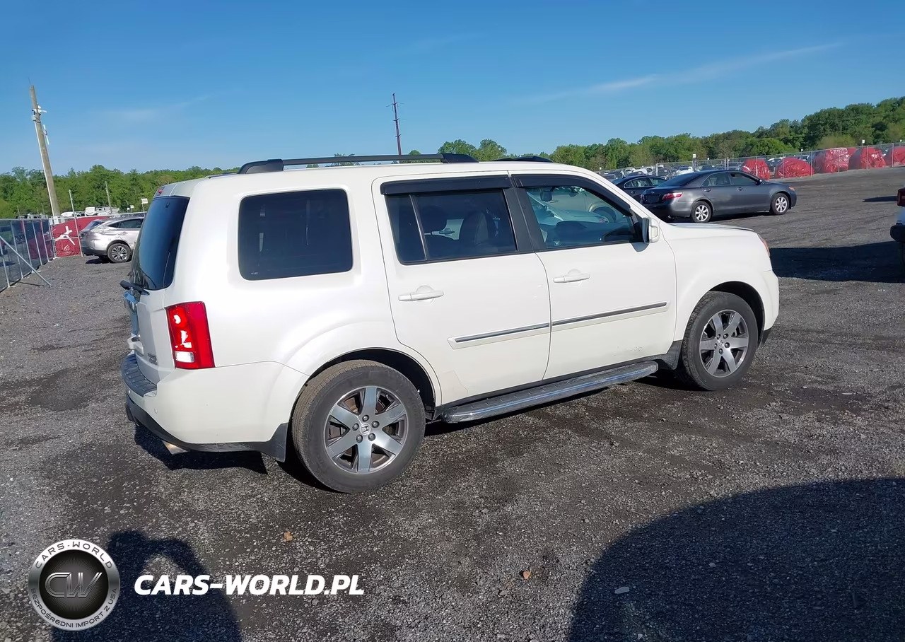 2012 Honda Pilot Touring VIN:5FNYF4H9XCB044265 - 4