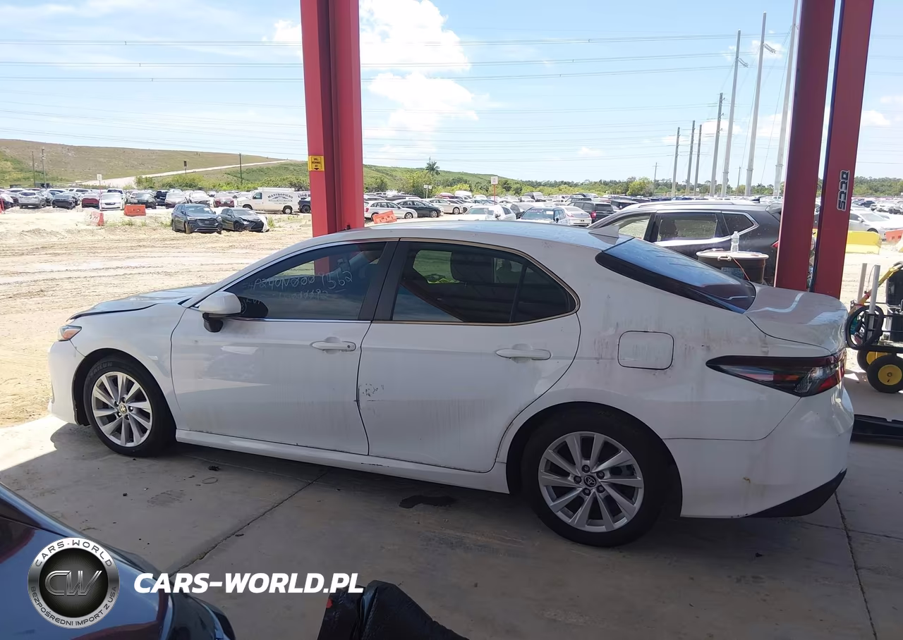 2023 Toyota Camry Le VIN:4T1C11AKXPU116918 - 15