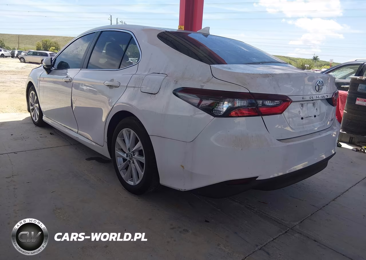 2023 Toyota Camry Le VIN:4T1C11AKXPU116918 - 3