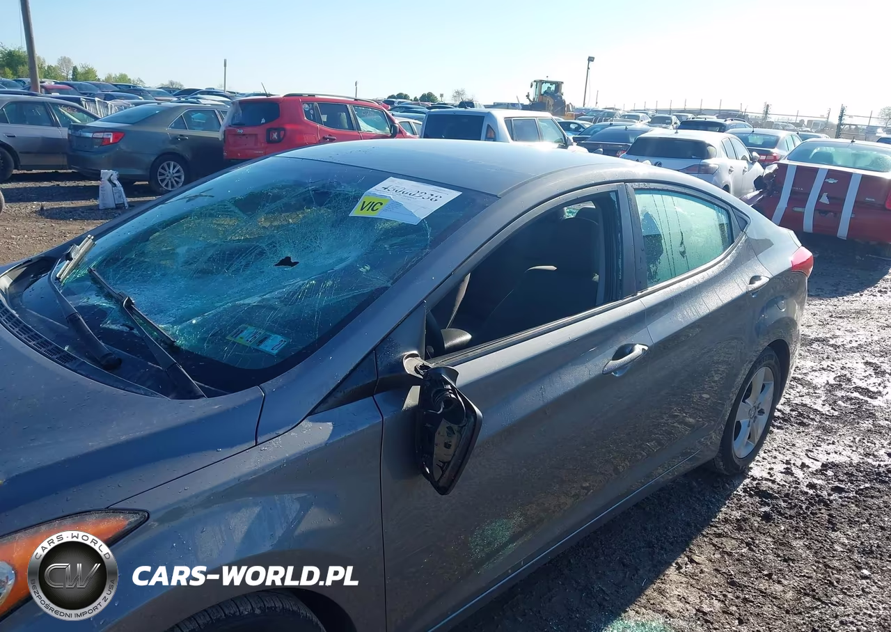 2013 Hyundai Elantra Gls VIN:5NPDH4AE1DH374556 - 6