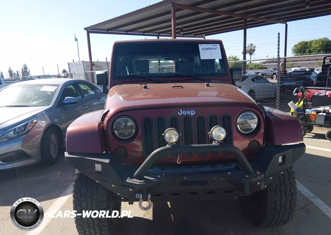 2007 Jeep Wrangler Unlimited Sahara VIN:1J8GA59147L191881 - 13