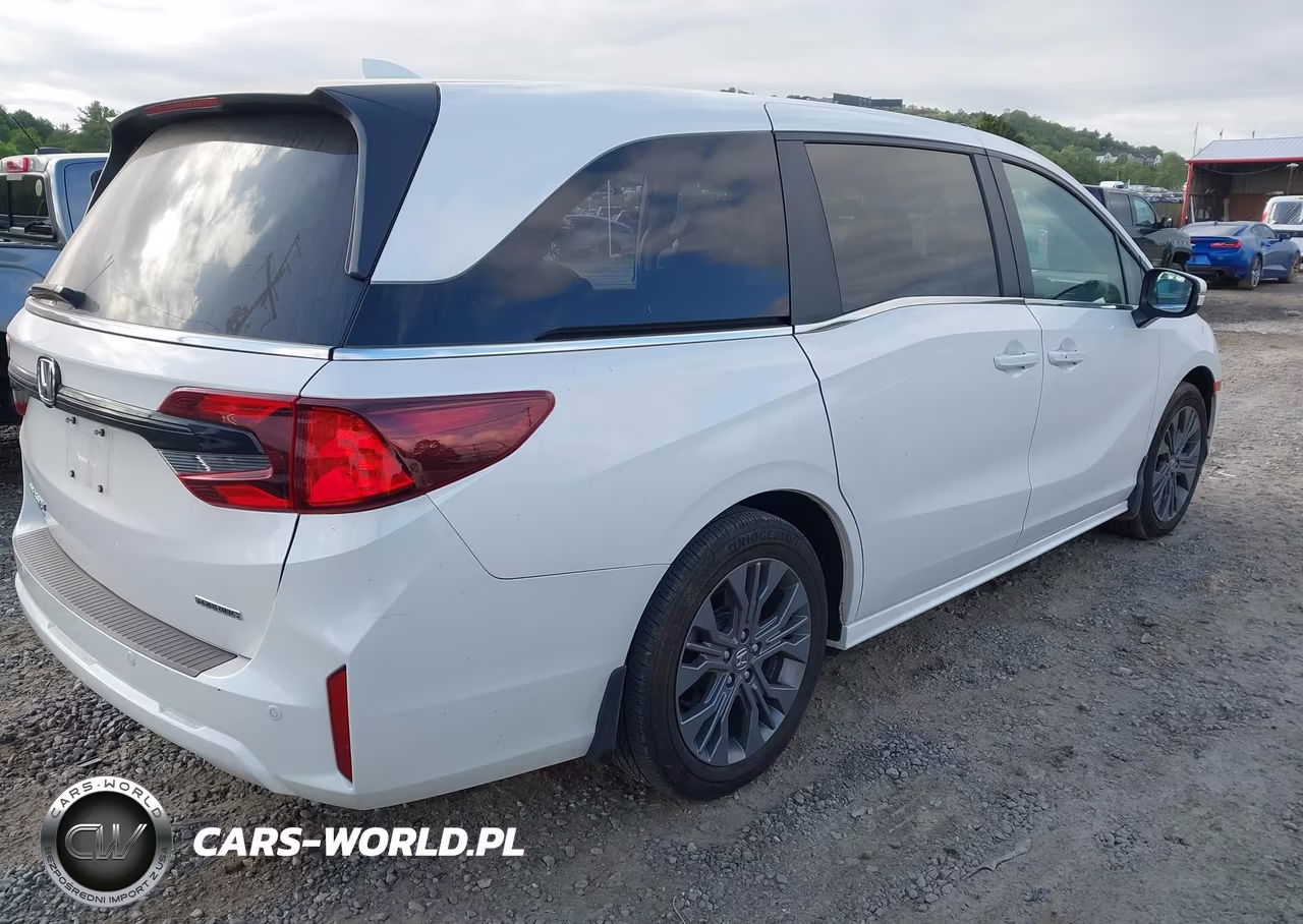 2025 Honda Odyssey Touring VIN:5FNRL6H87SB021699 - 4