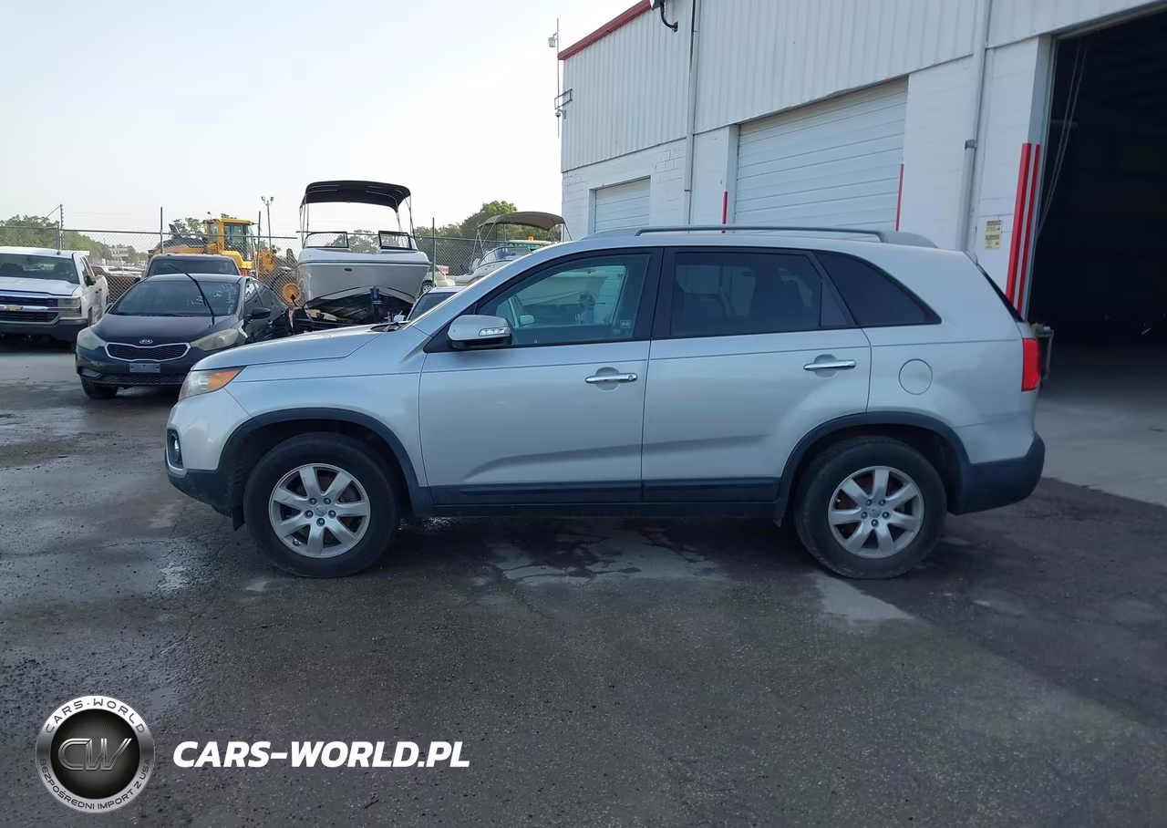 2013 Kia Sorento Lx VIN:5XYKT3A62DG381354 - 14