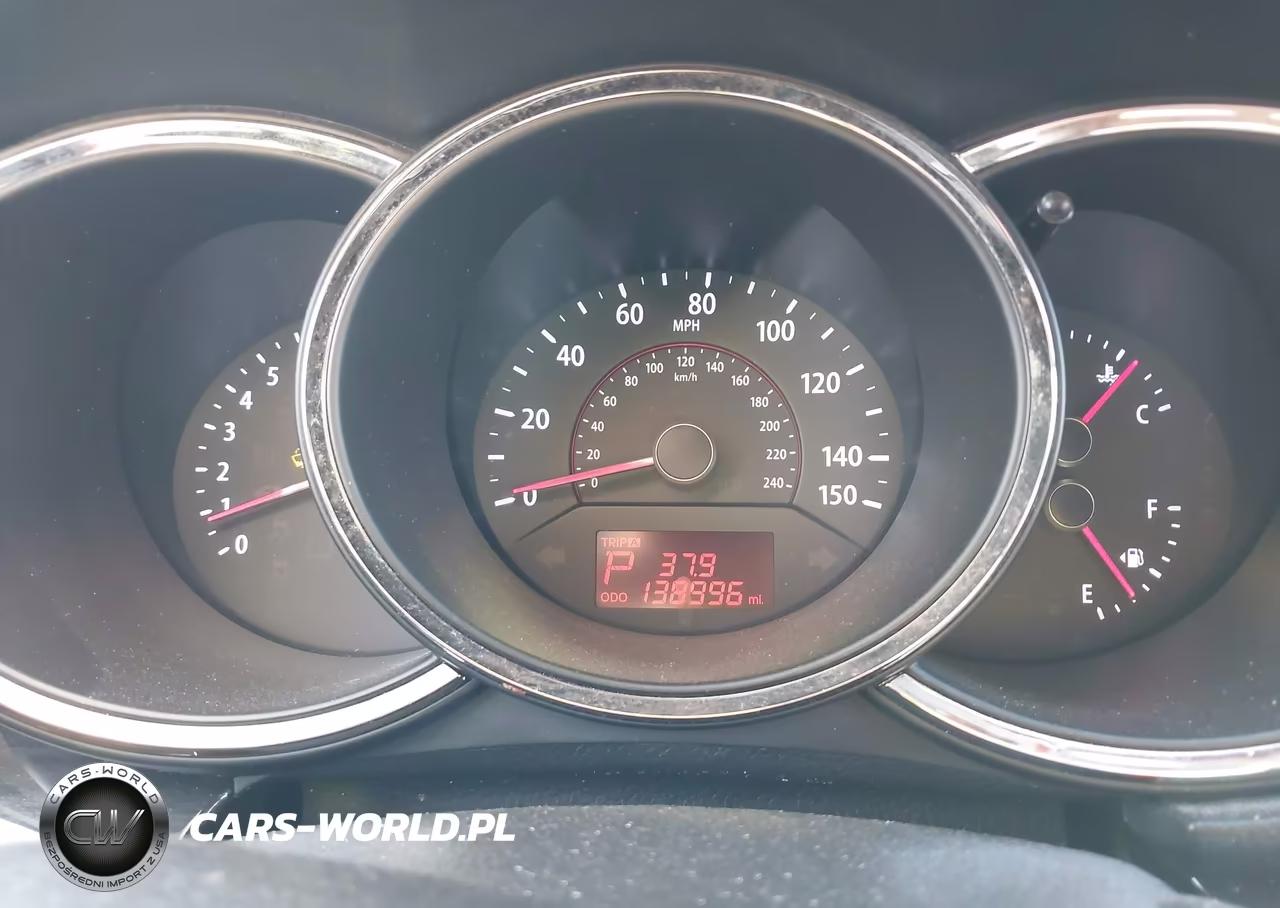 2013 Kia Sorento Lx VIN:5XYKT3A62DG381354 - 7