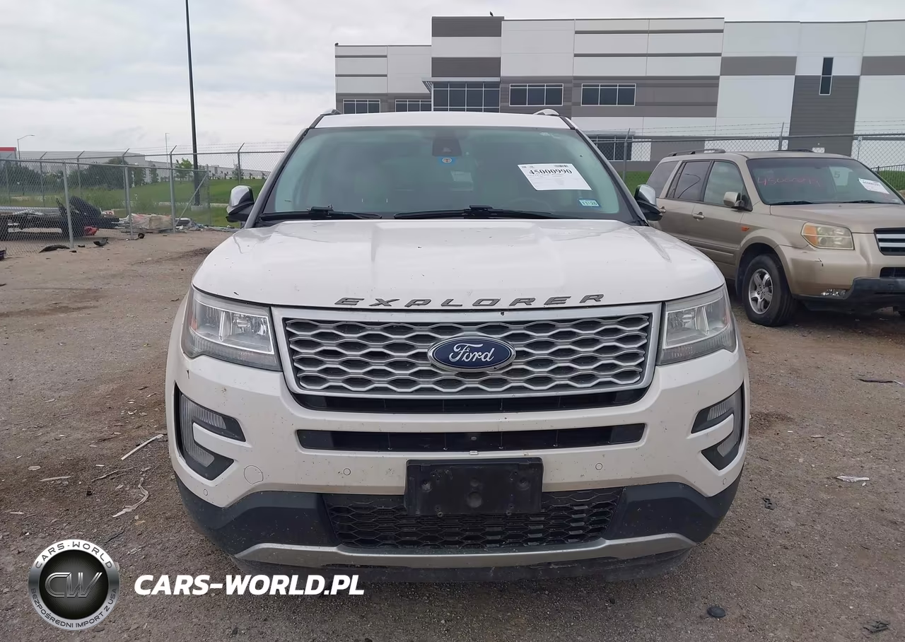 2017 Ford Explorer Platinum VIN:1FM5K8HTXHGE10560 - 12
