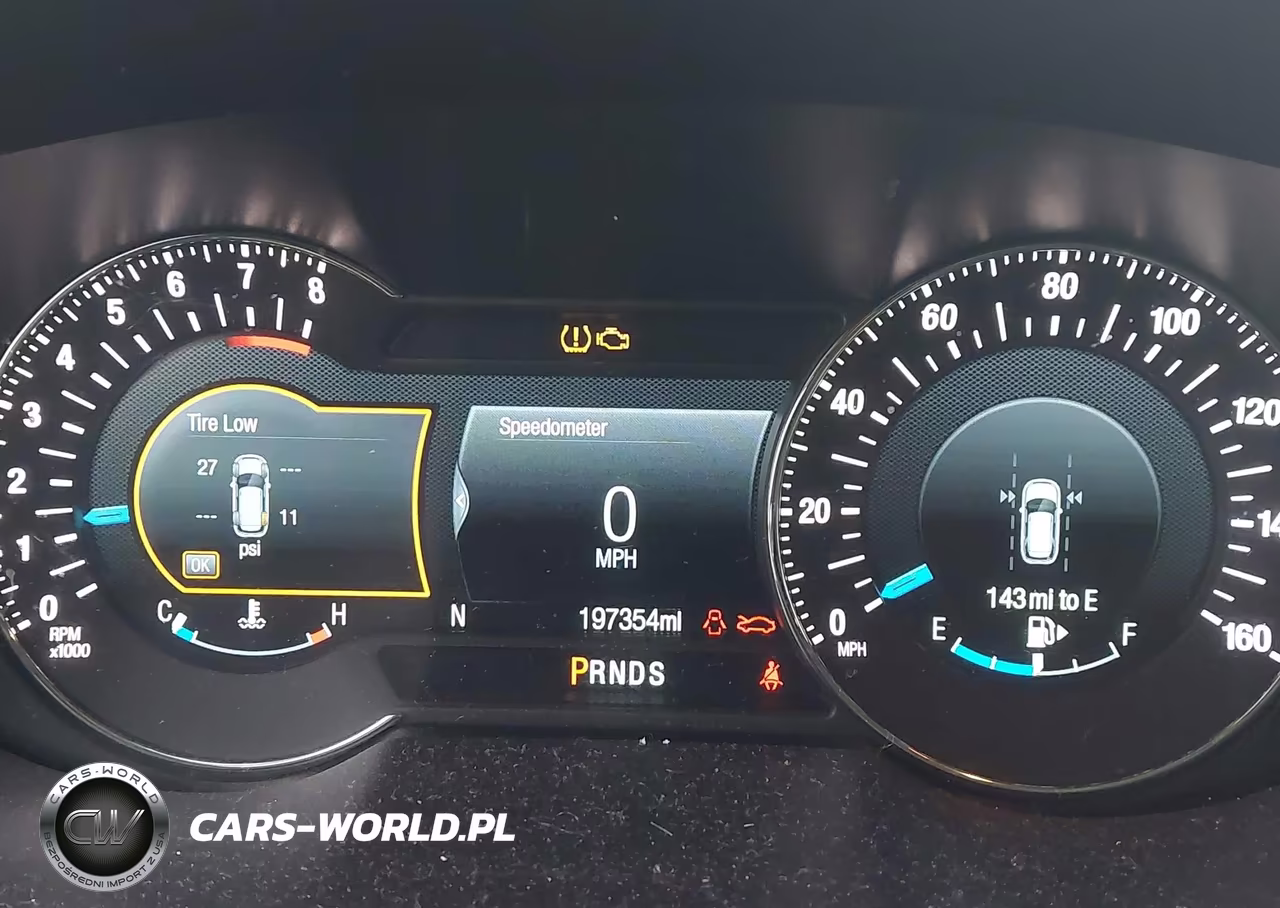 2017 Ford Explorer Platinum VIN:1FM5K8HTXHGE10560 - 7