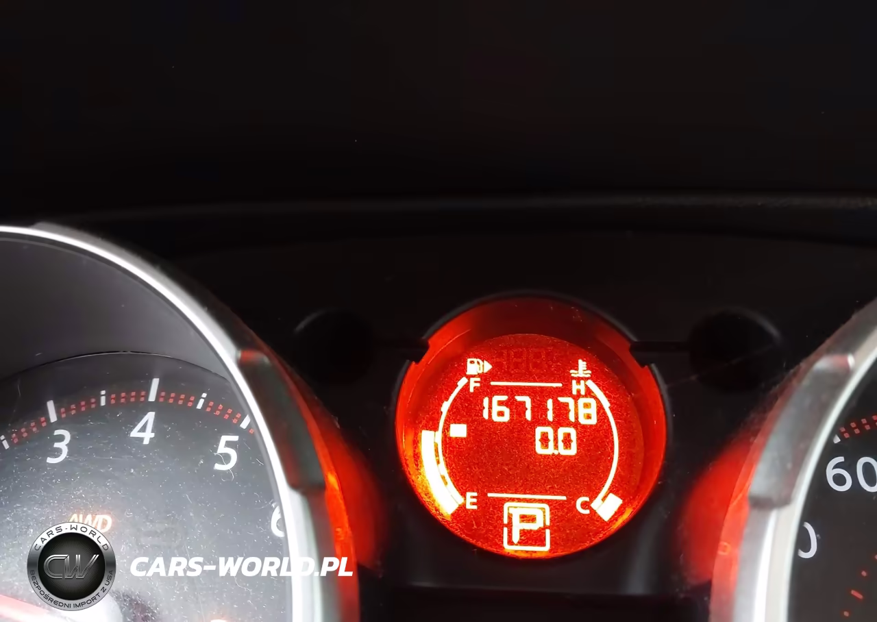 2010 Nissan Rogue S Krom Edition VIN:JN8AS5MV5AW133163 - 12