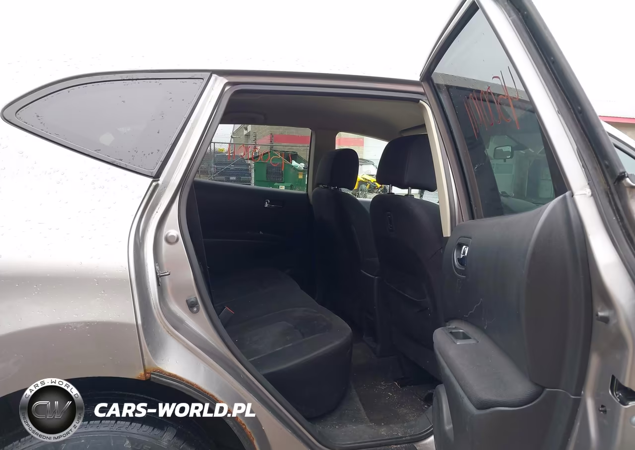 2010 Nissan Rogue S Krom Edition VIN:JN8AS5MV5AW133163 - 8