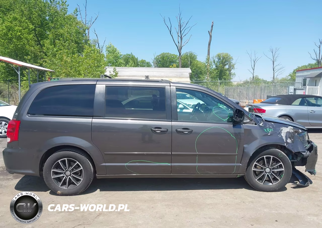 2017 Dodge Grand Caravan Gt VIN:2C4RDGEG5HR737917 - 13