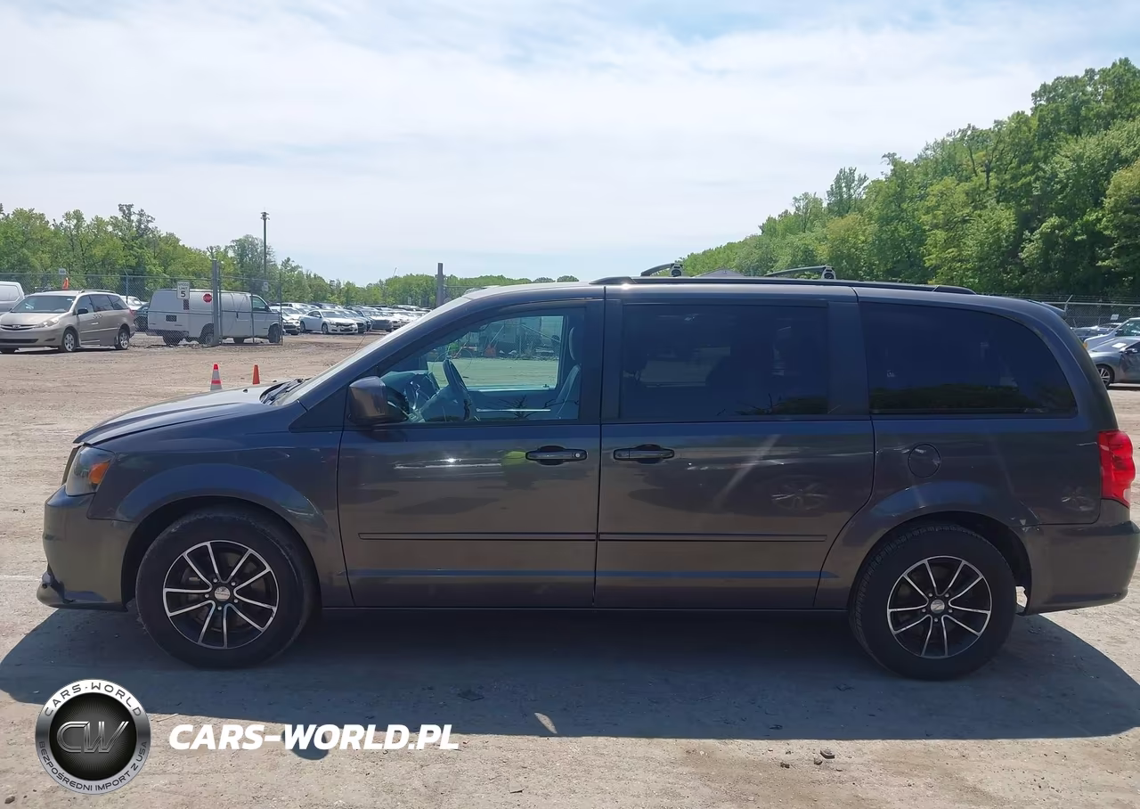 2017 Dodge Grand Caravan Gt VIN:2C4RDGEG5HR737917 - 14