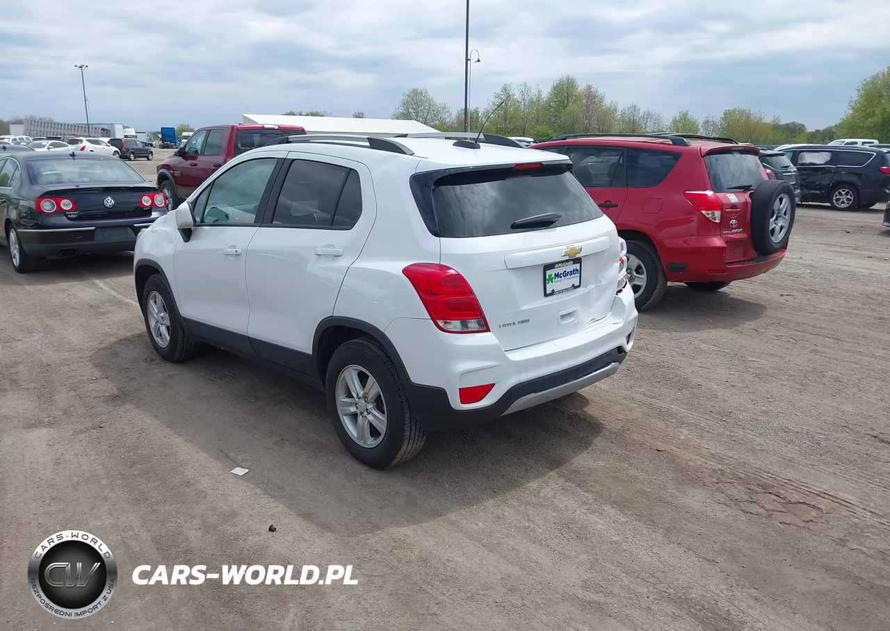 2021 Chevrolet Trax Awd Lt VIN:KL7CJPSB4MB332130 - 3