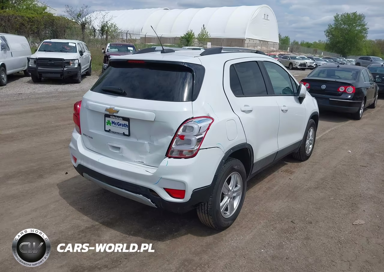 2021 Chevrolet Trax Awd Lt VIN:KL7CJPSB4MB332130 - 4