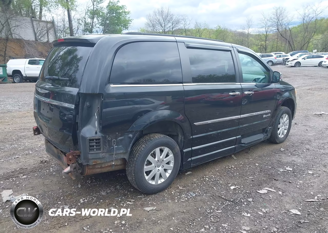 2012 Chrysler Town & Country Touring-L VIN:2C4RC1CGXCR106303 - 4