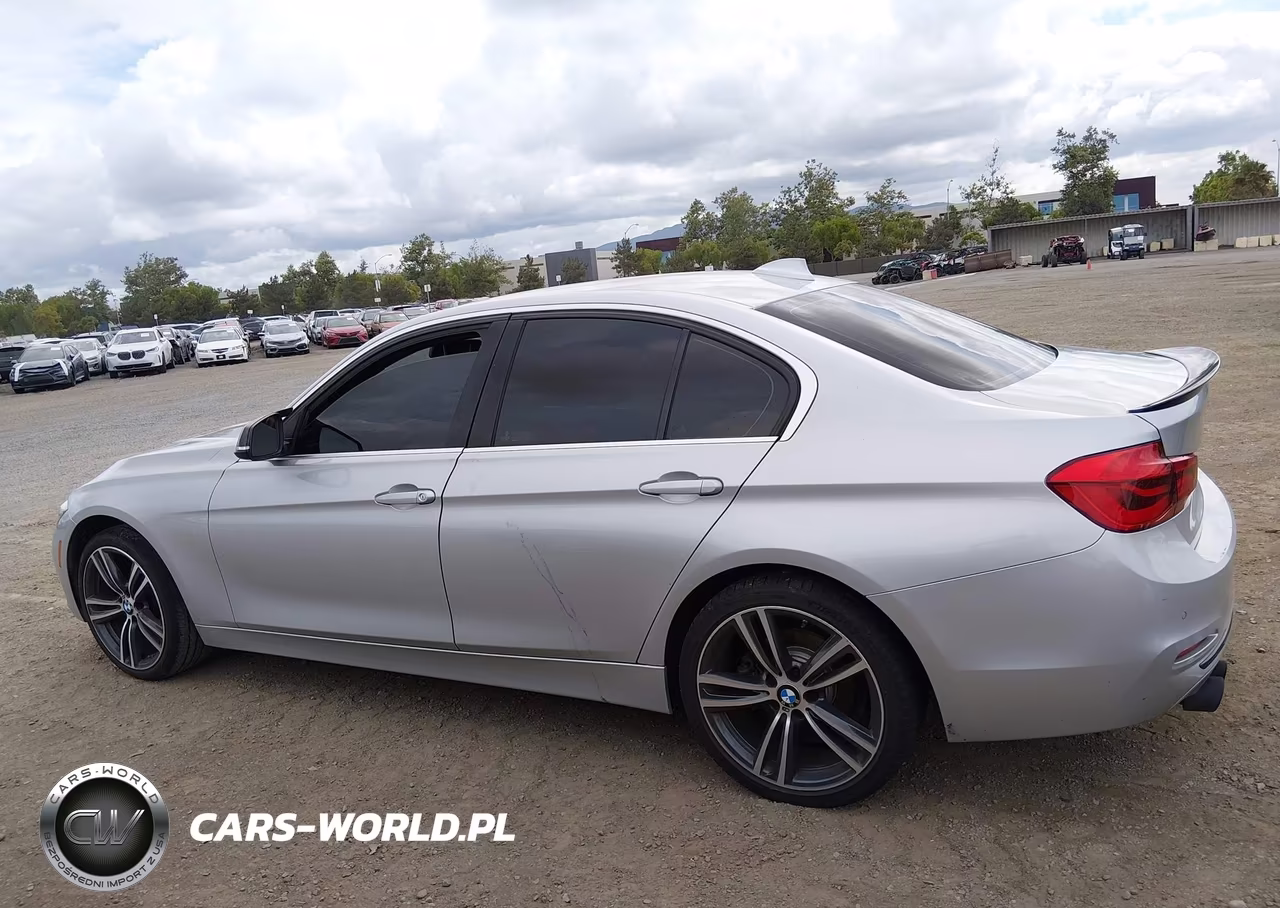 BMW 330I VIN:WBA8B9G34HNU52336 - 15