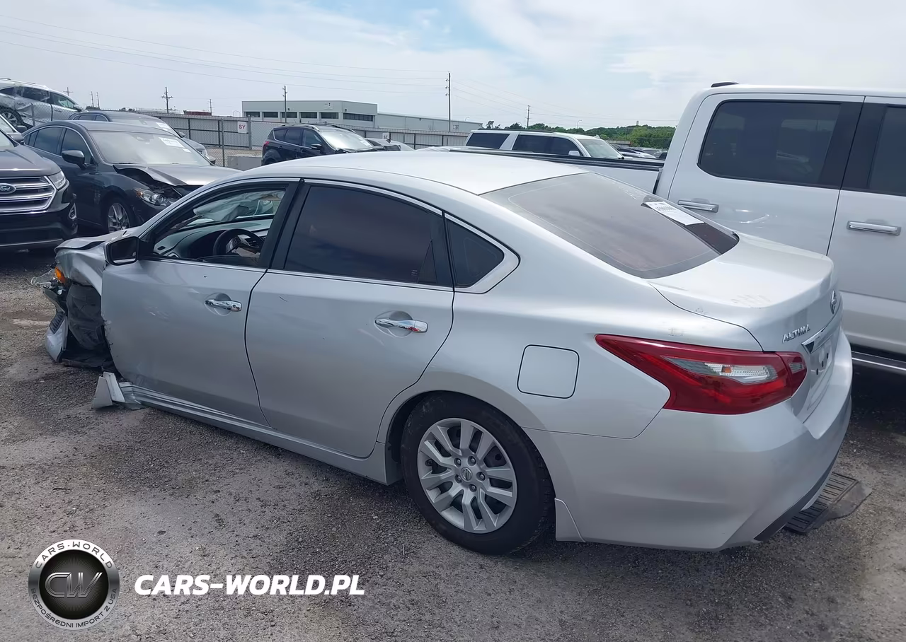 2018 Nissan Altima 2.5 S VIN:1N4AL3AP4JC134430 - 3
