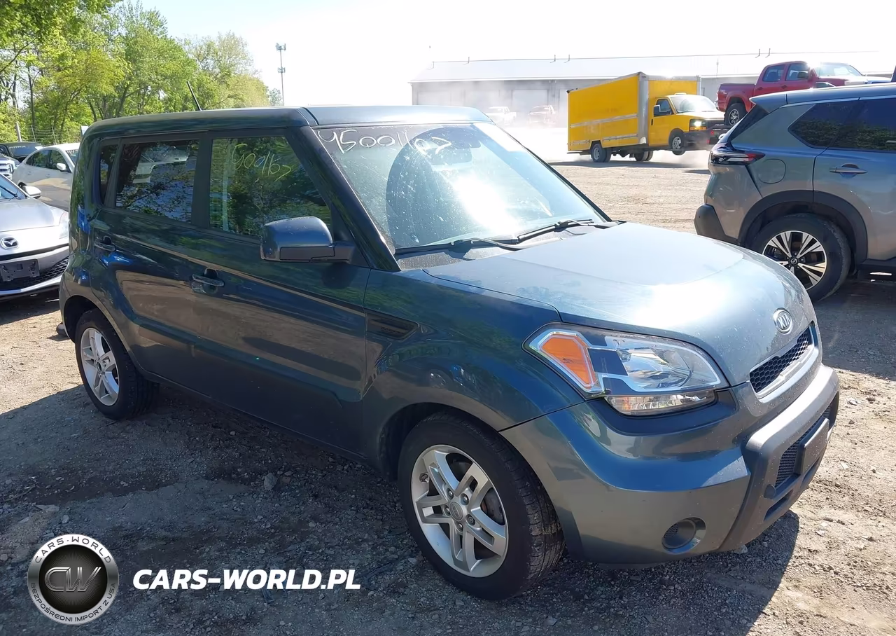 2011 Kia Soul +