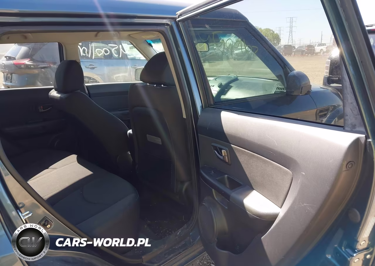 2011 Kia Soul + VIN:KNDJT2A28B7259238 - 8