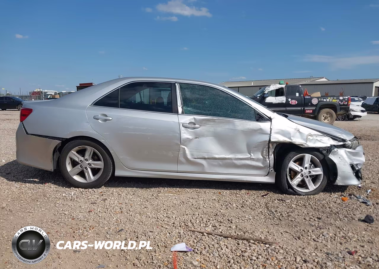 2014 Toyota Camry Se VIN:4T1BF1FK6EU450320 - 13