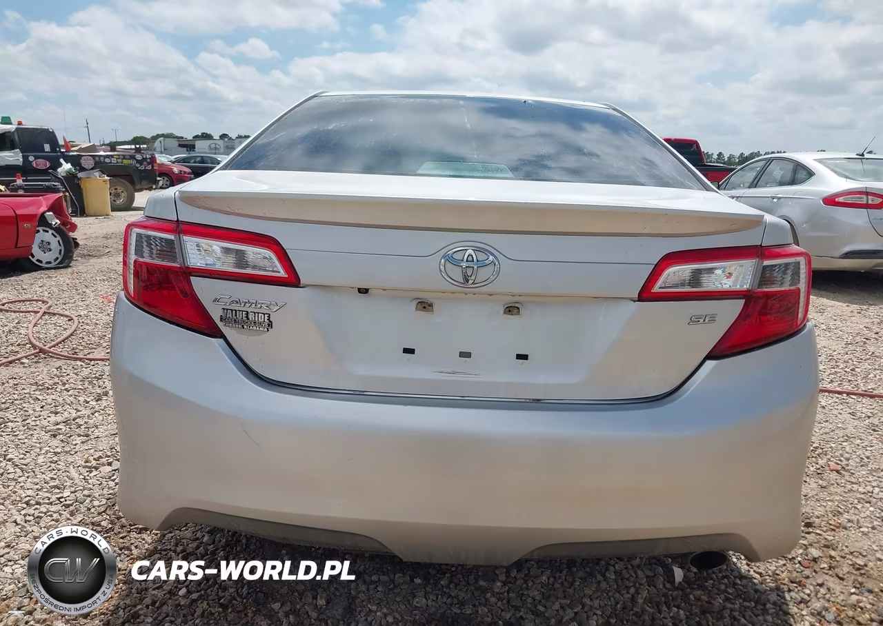2014 Toyota Camry Se VIN:4T1BF1FK6EU450320 - 16