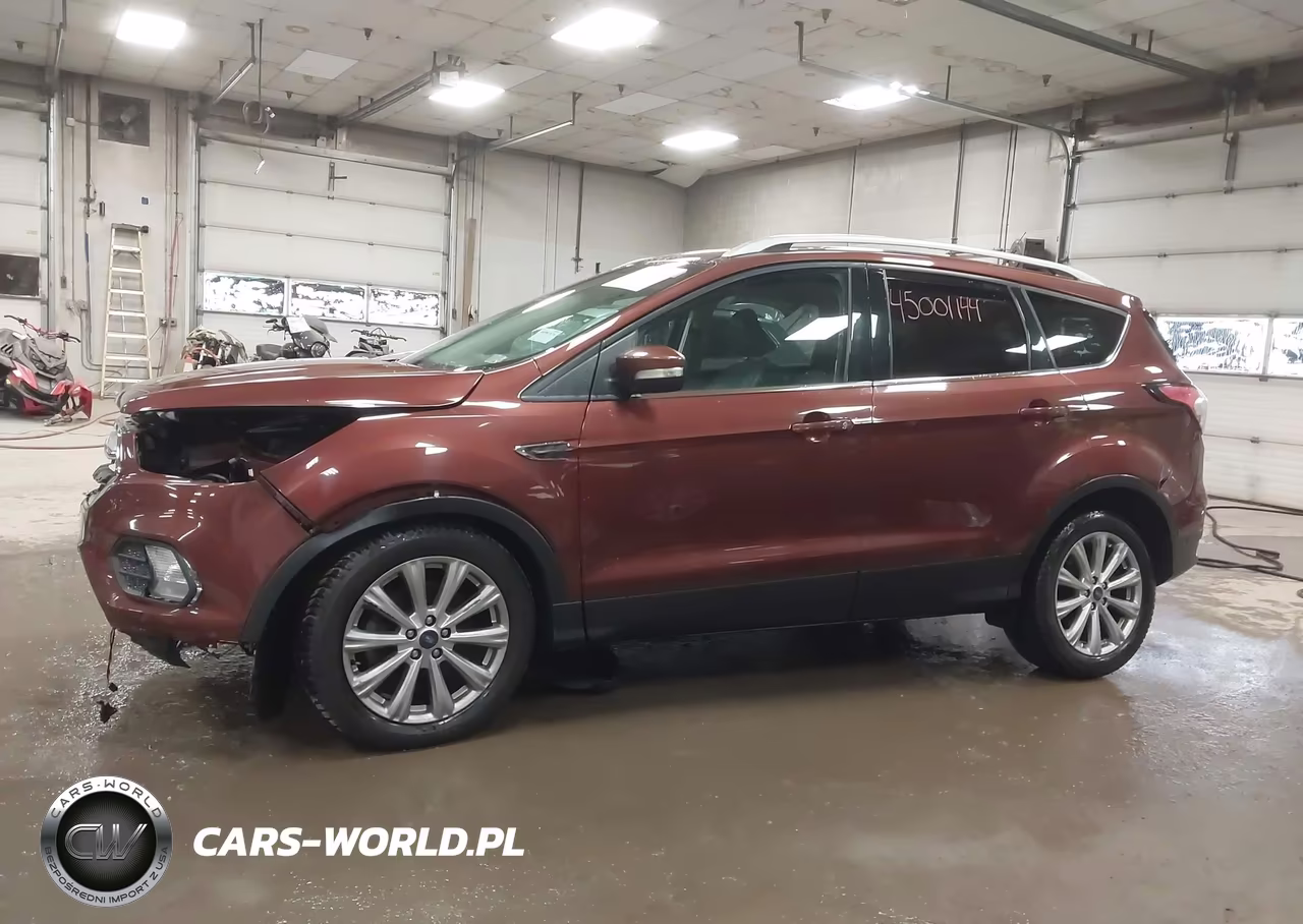 2018 Ford Escape Titanium VIN:1FMCU9J99JUC24585 - 15