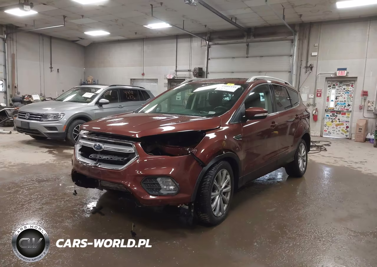 2018 Ford Escape Titanium VIN:1FMCU9J99JUC24585 - 2