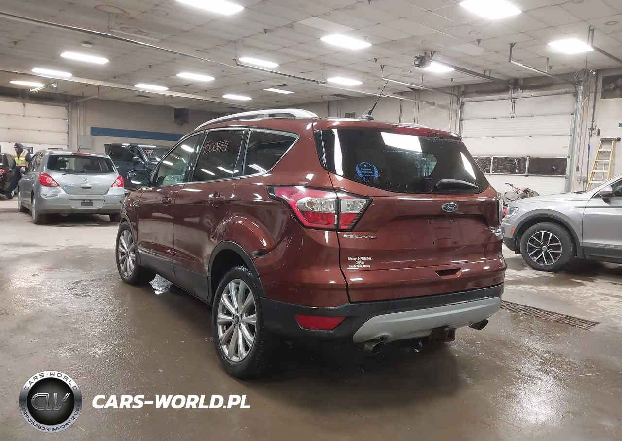 2018 Ford Escape Titanium VIN:1FMCU9J99JUC24585 - 3