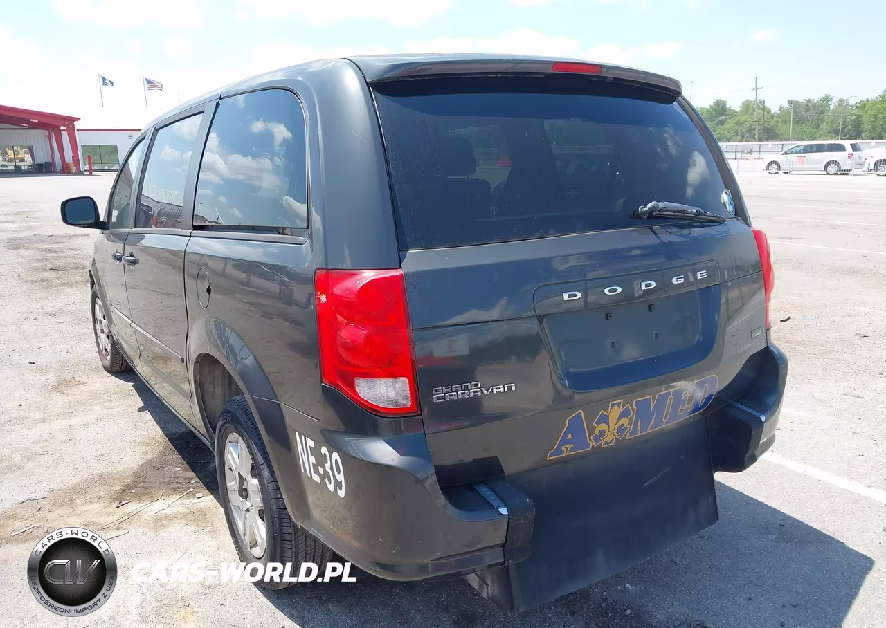 2011 Dodge Grand Caravan Express VIN:2D4RN4DG3BR690815 - 3