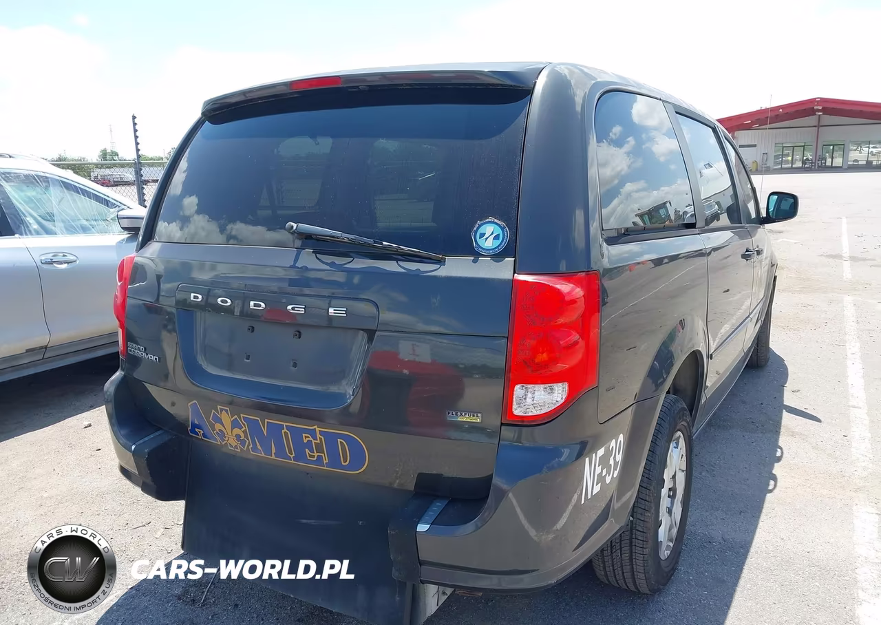 2011 Dodge Grand Caravan Express VIN:2D4RN4DG3BR690815 - 4