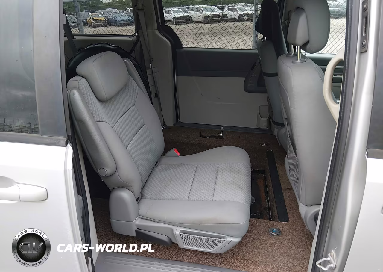 2010 Dodge Grand Caravan Se VIN:2D4RN4DE0AR377671 - 8