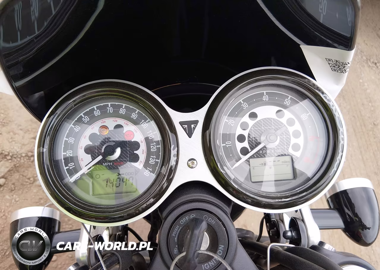 2020 Triumph Motorcycle Speed Twin VIN:SMTD54HF0LT966095 - 7
