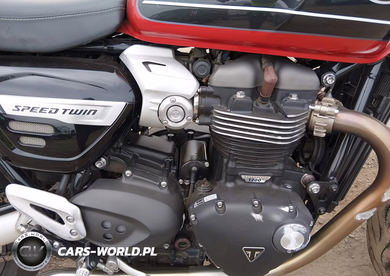 2020 Triumph Motorcycle Speed Twin VIN:SMTD54HF0LT966095 - 8