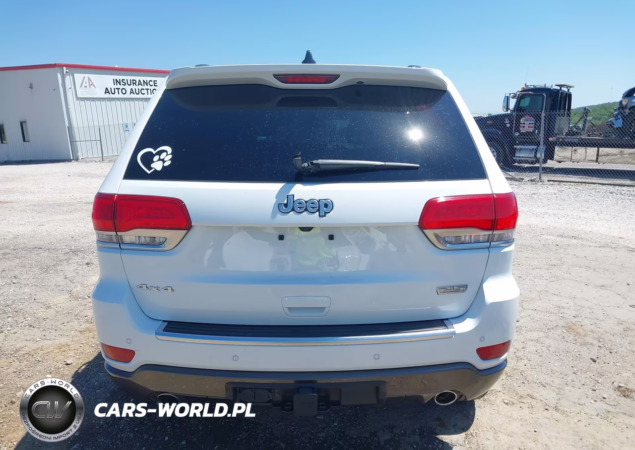 2018 Jeep Grand Cherokee Sterling Edition 4X4 VIN:1C4RJFBG4JC384205 - 16