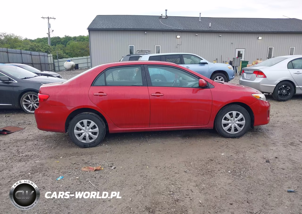 2011 Toyota Corolla Le VIN:2T1BU4EEXBC703834 - 13