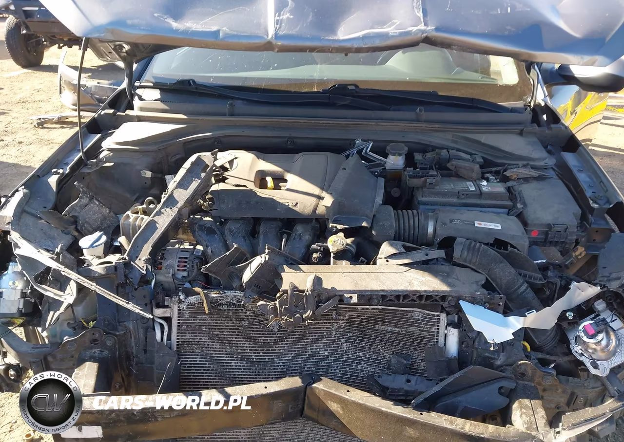 2019 Hyundai Elantra Value Edition VIN:5NPD84LF8KH473751 - 10