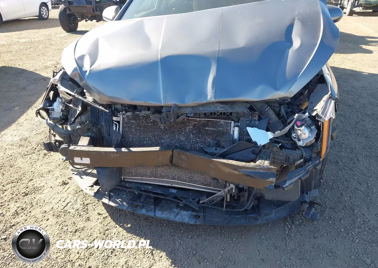 2019 Hyundai Elantra Value Edition VIN:5NPD84LF8KH473751 - 6