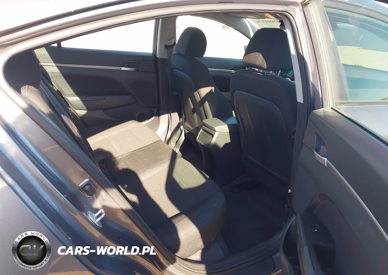2019 Hyundai Elantra Value Edition VIN:5NPD84LF8KH473751 - 8