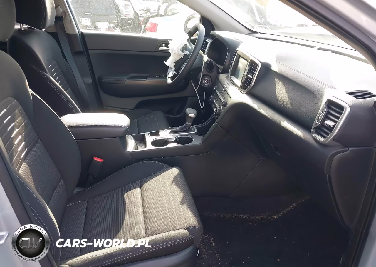 2019 Kia Sportage Lx VIN:KNDPMCAC4K7528745 - 5