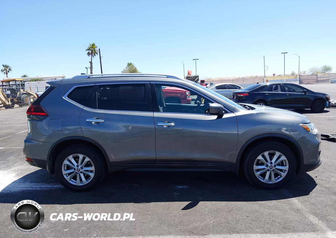 2018 Nissan Rogue S VIN:5N1AT2MT1JC825911 - 14