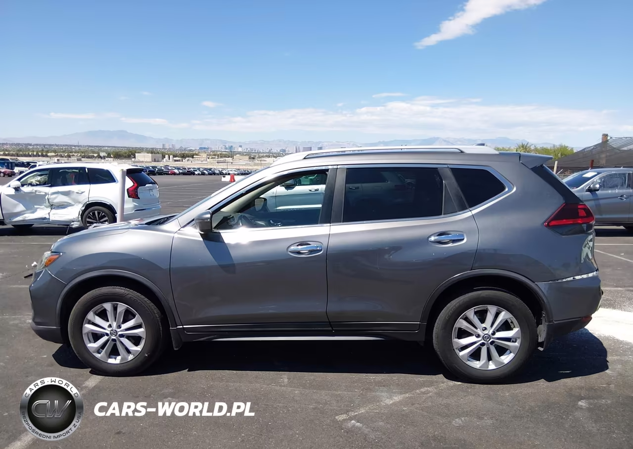 2018 Nissan Rogue S VIN:5N1AT2MT1JC825911 - 15