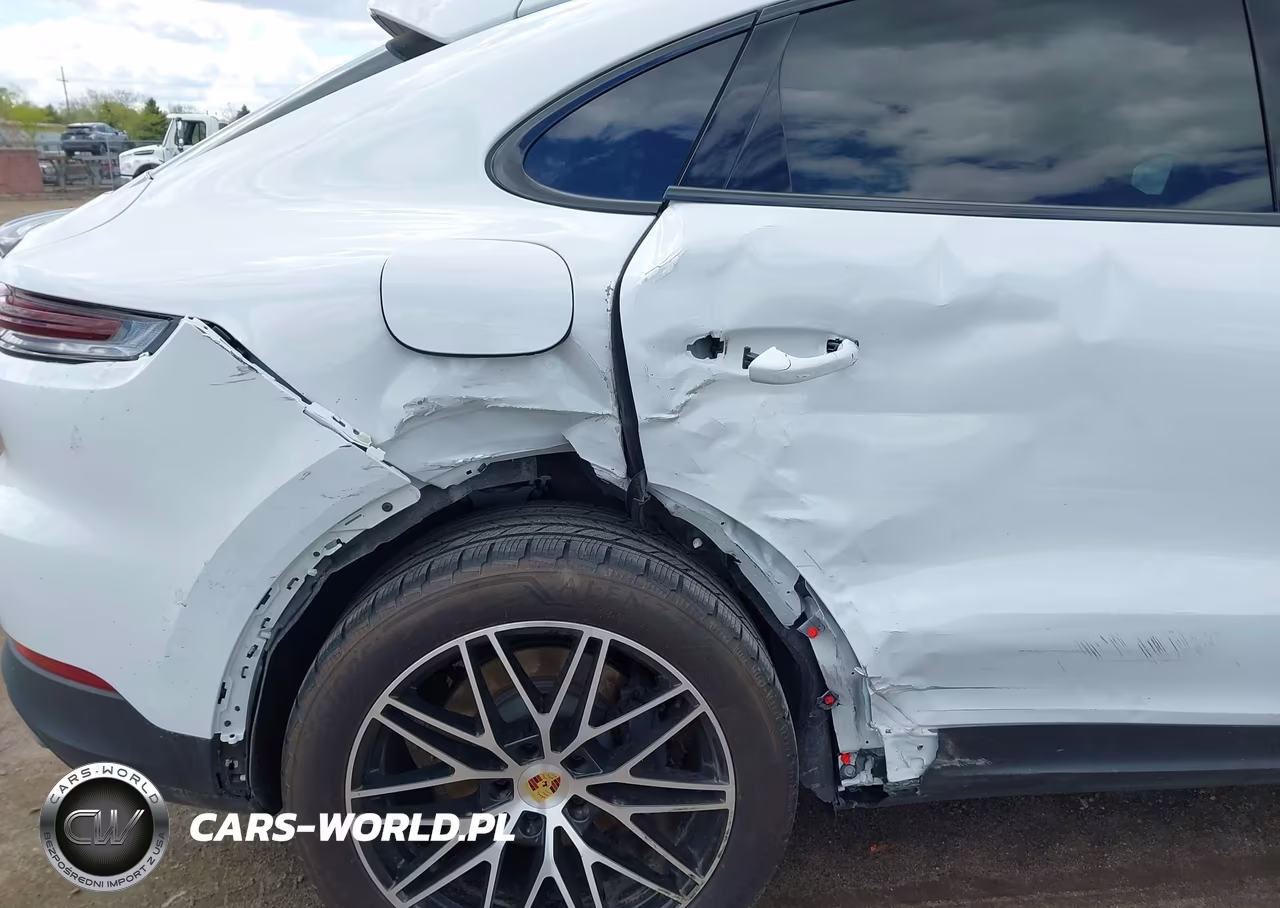 2024 Porsche Cayenne Coupe VIN:WP1BA2AY3RDA52667 - 6